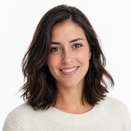 Lara Fernández